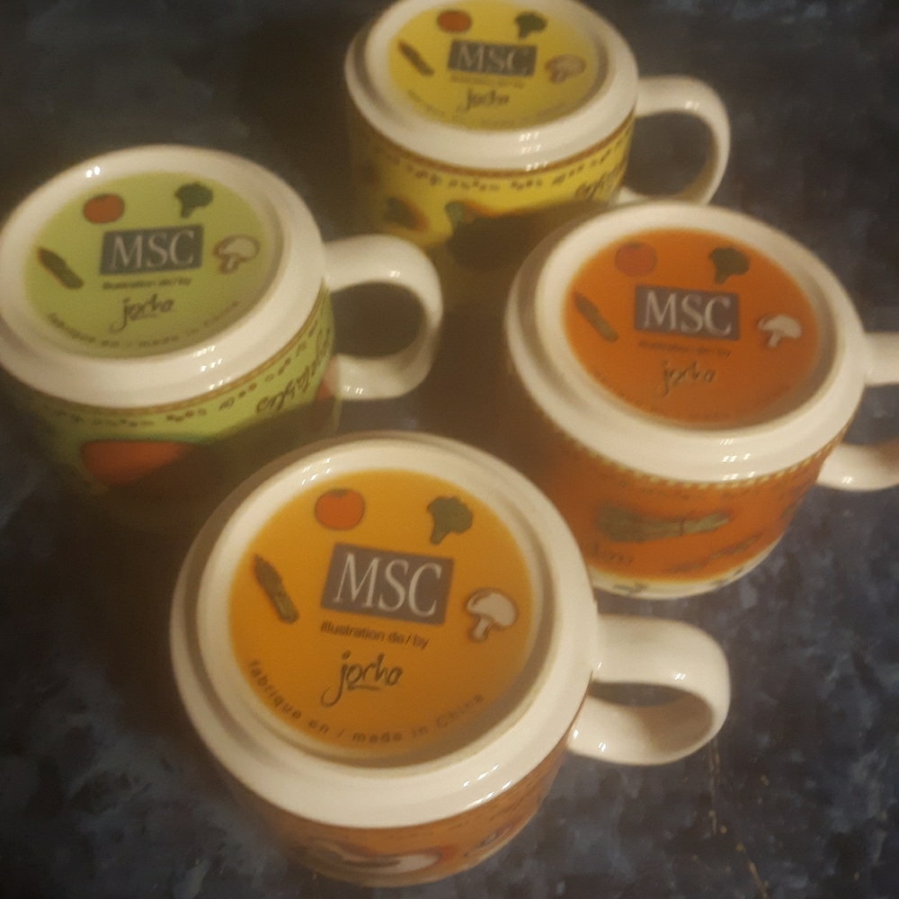 JOCHA SOUP MUGS Each measure 31/8"x41/4"